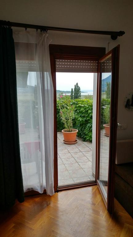 Szigligeti Panorama Apartmanhaz Екстериор снимка