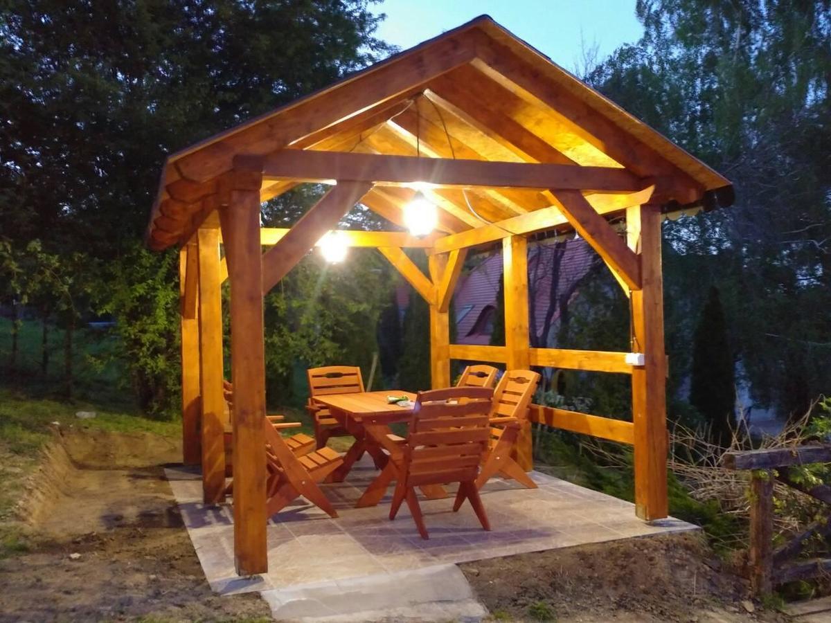 Szigligeti Panorama Apartmanhaz Екстериор снимка